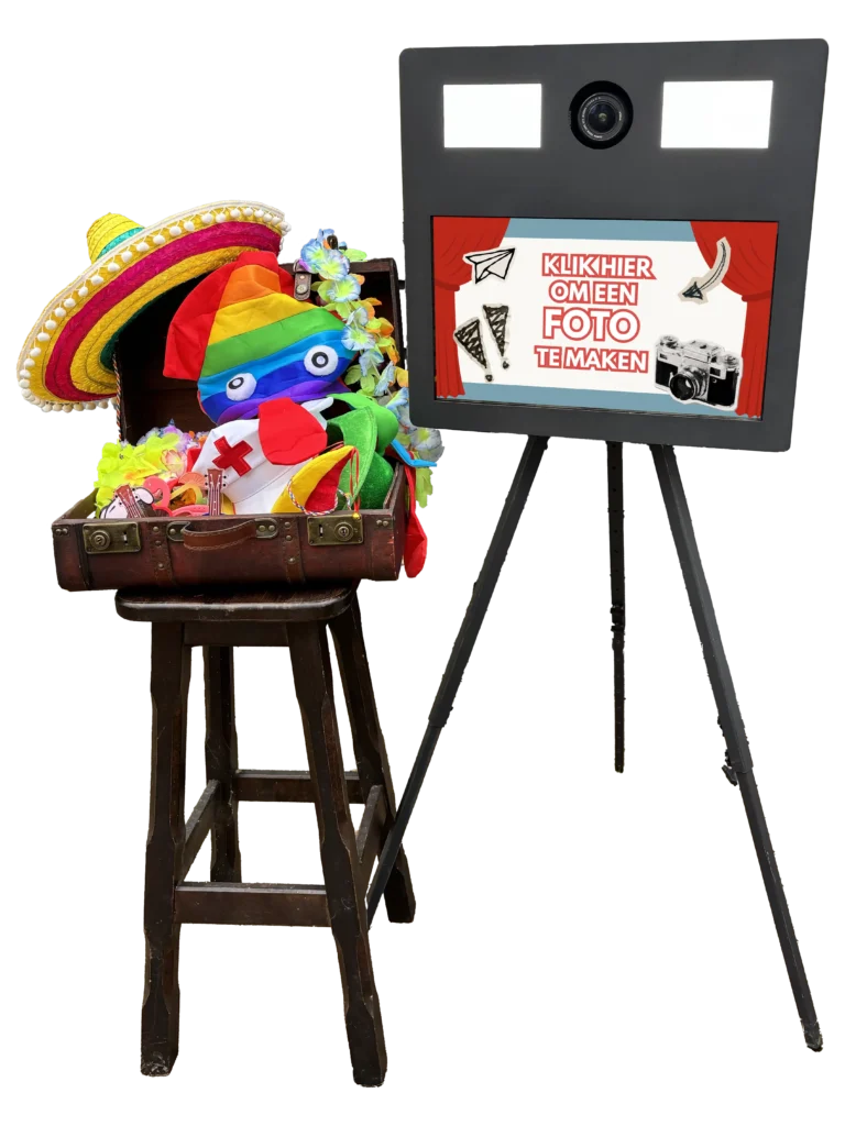 photobooth met een kist met kleurrijke props
